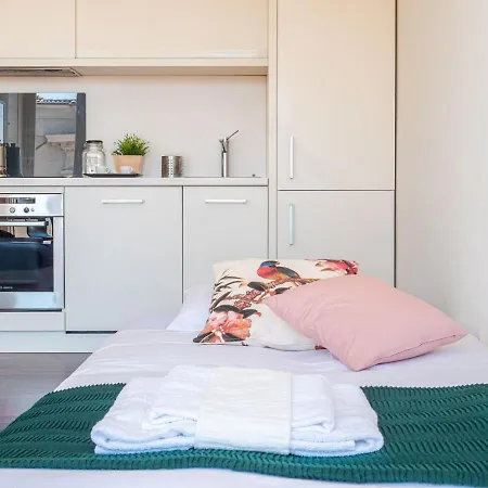 The Rent - Bright Two Near Cattolica * Milano