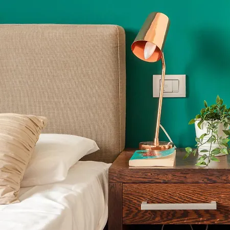 The Rent - Bright Two-bedroom In De Amicis Апартаменты