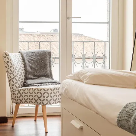 The Rent - Bright Two-bedroom In De Amicis Apartman Milánó