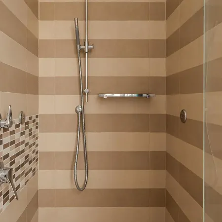The Rent - Bright Two-bedroom In De Amicis Milánó